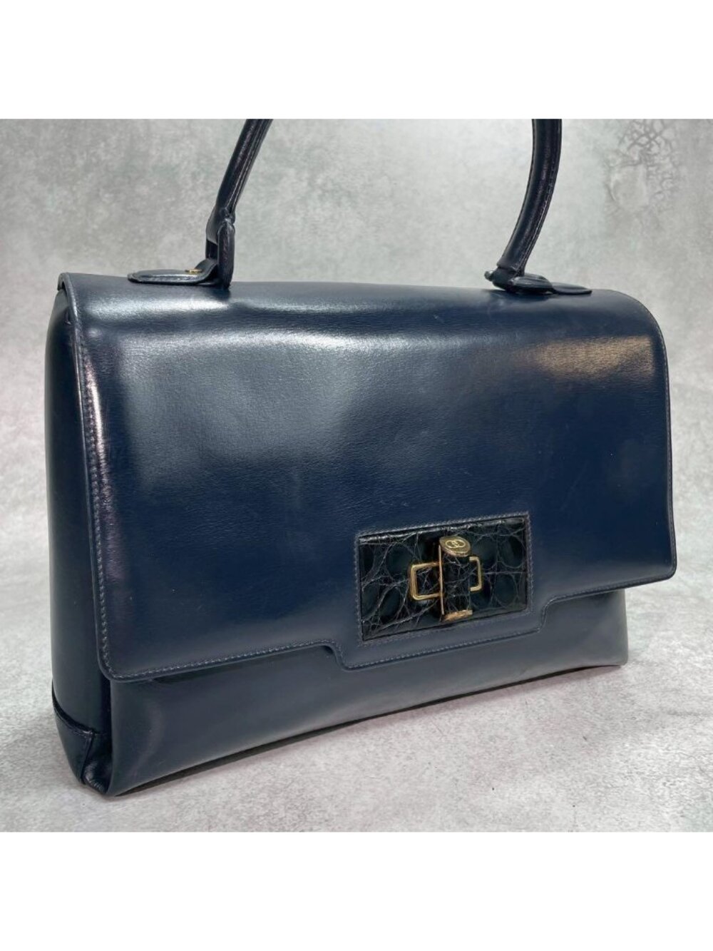 Gucci Handbag Turnlock Navy Gold Leather - Picture 1 of 10